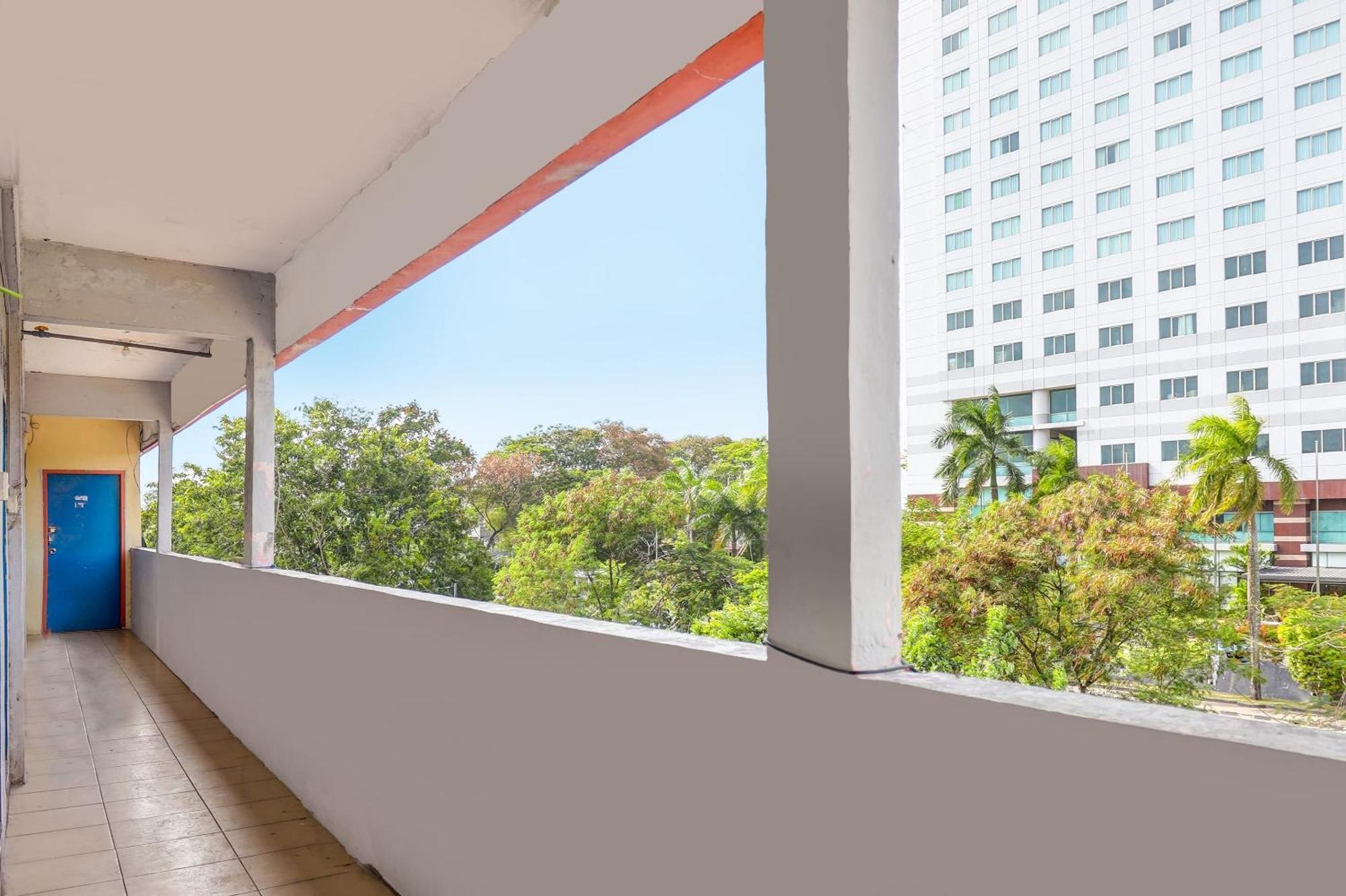 Oyo 92322 Hasan House Syariahnearpelabuhan Feri Harbor Bay ناغويا المظهر الخارجي الصورة